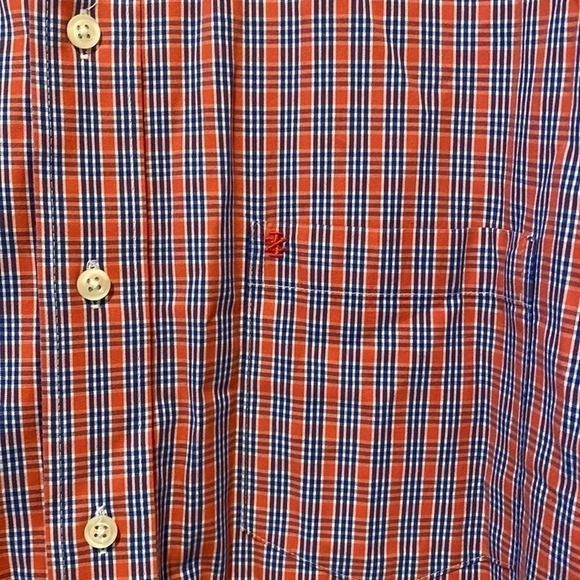 Mens Izod button down shirt. Long sleeves. Navy and red plaid. Large - Picture 11 of 11